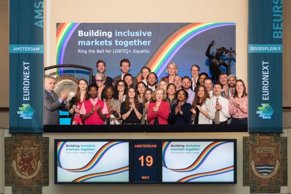 Euronext IDAHOBIT ring the bell